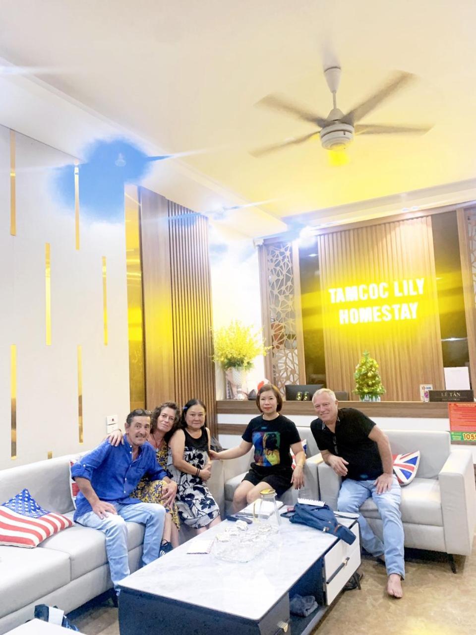 Tam Coc Lily Homestay 宁平 外观 照片